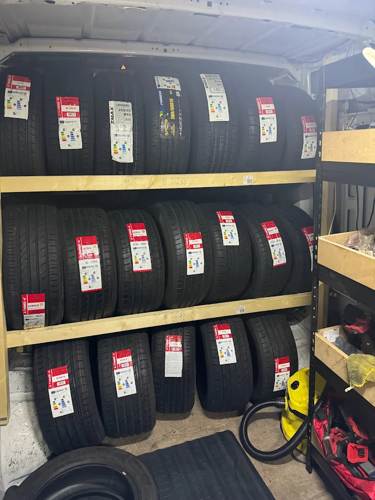 AK Mobile Tyres pricing Hayes